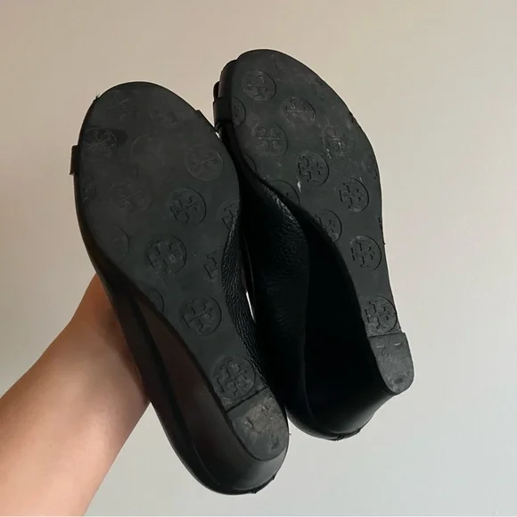 Tory Burch Black Leather Julianne Size 6 Peep Toe Wedge Pumps - Picture 7 of 16